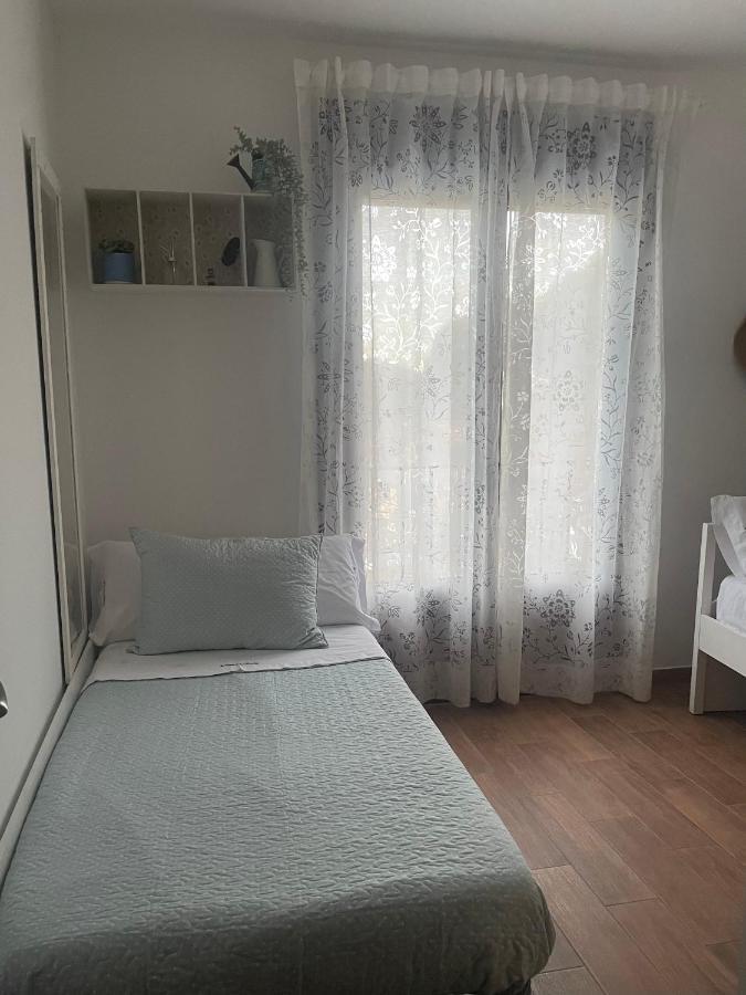 La Casa De Las Flores De El Hornillo Екстериор снимка